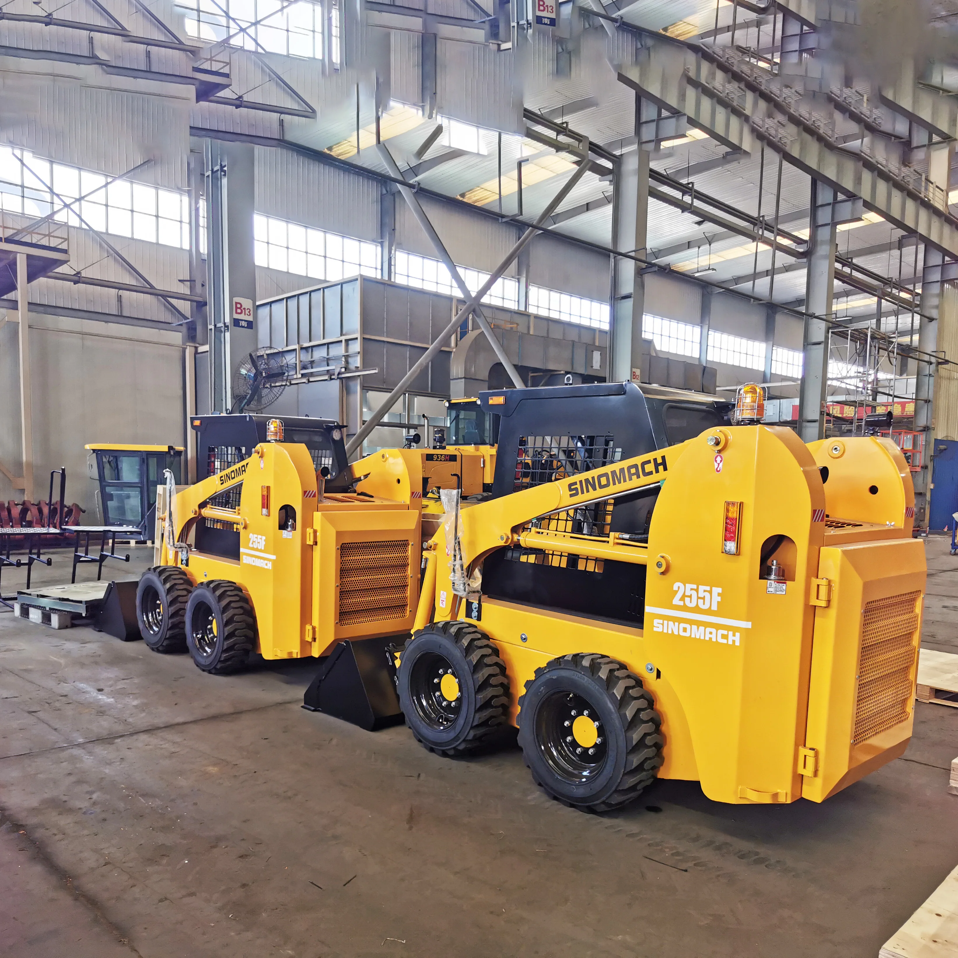 Easy to use  mini skid steer loader with 4 in 1 bucket Skid steer loader seal kit with Electric starting type