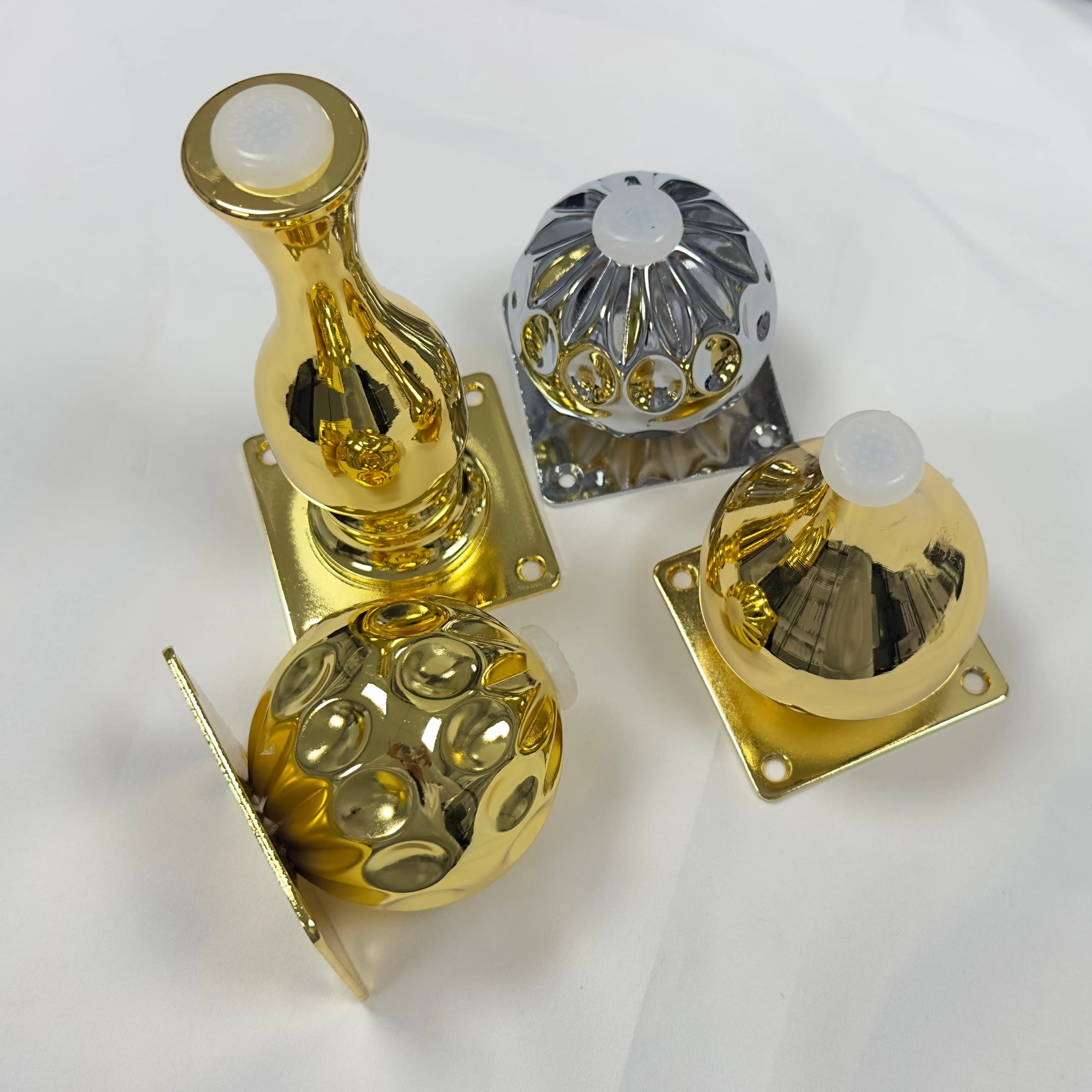 Wholesale OEM Round Metal Modern Couch Legs for Various Cabinet Legs Gold Metal Iron Sofa Leg for Furniture Sofa Bed Accessories