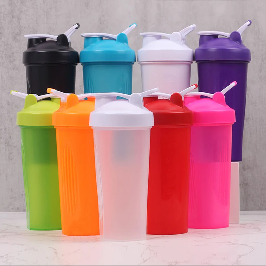 Classical 400ml 600ml Custom Gym Cup Shakers Plastic Protein Shaker Bottle Mixer with Spring Metal Ball