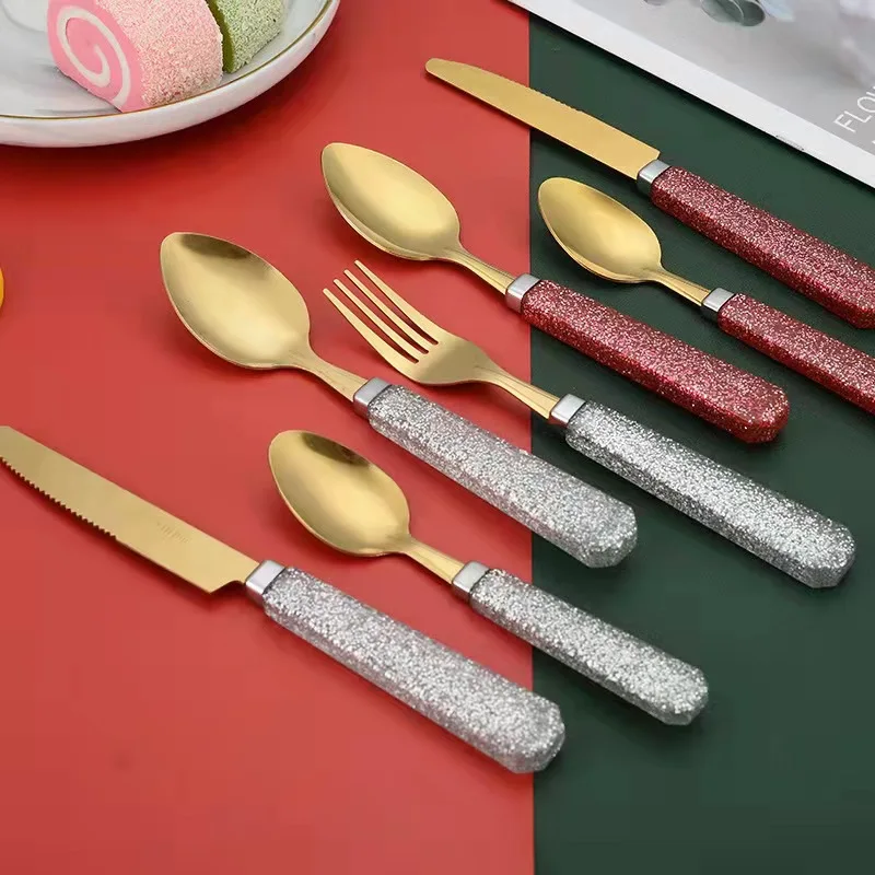 Luxury Custom Logo Plastic Handle Stainless Steel Reusable Cutlery Sets Spoon Knife Fork Set For Camping Dinnerware