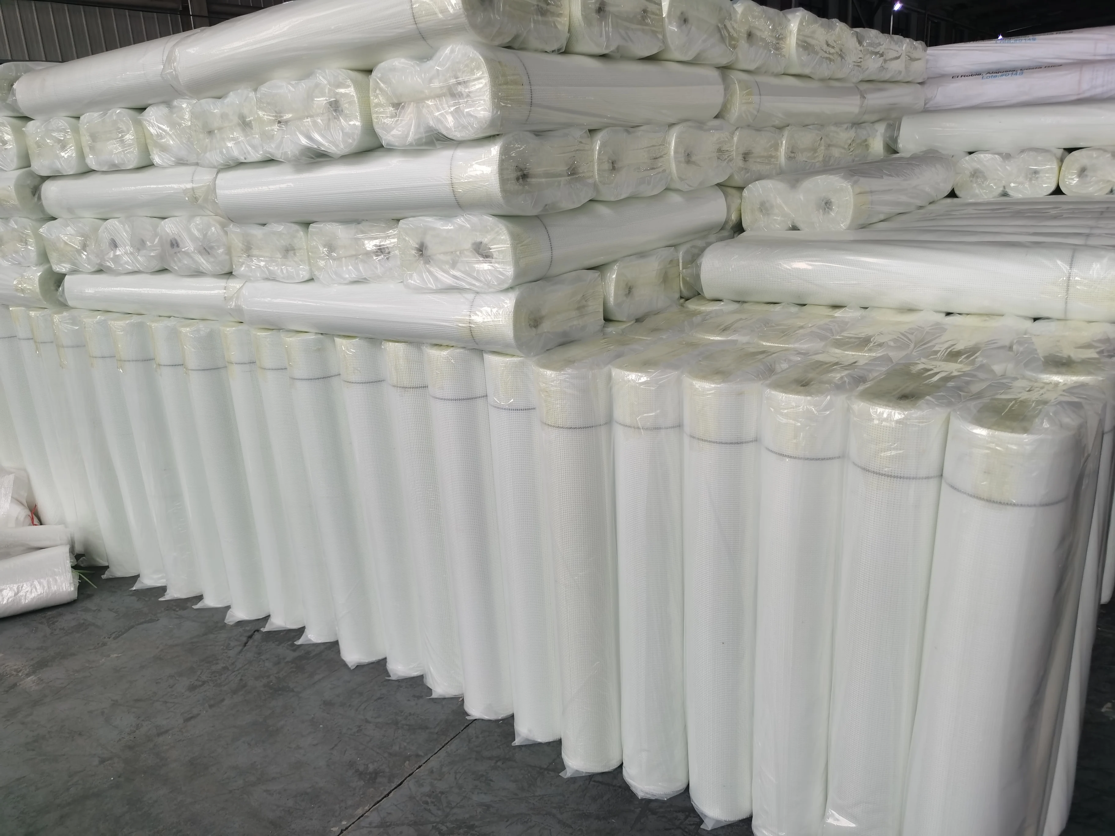 Manufacturers Make High-Quality Fiberglass Mesh Alkali Resistant Fiberglass Mesh Net