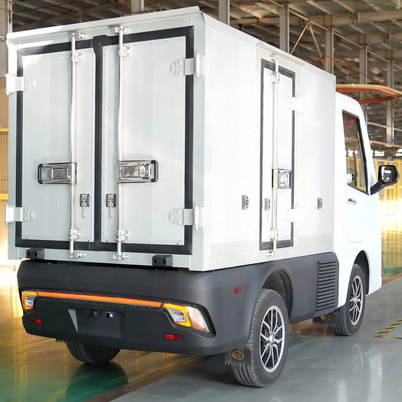 Beemotor Eec Approved Electric Pickup Car Electric Mini Truck