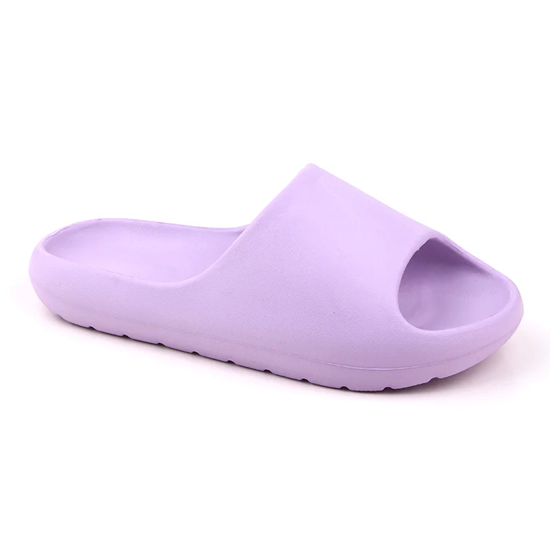 2023 New European American Style Summer Beach Plastic Slippers Women Fashion Pantoufles Pour Femmes Sandals Women Home Slippers