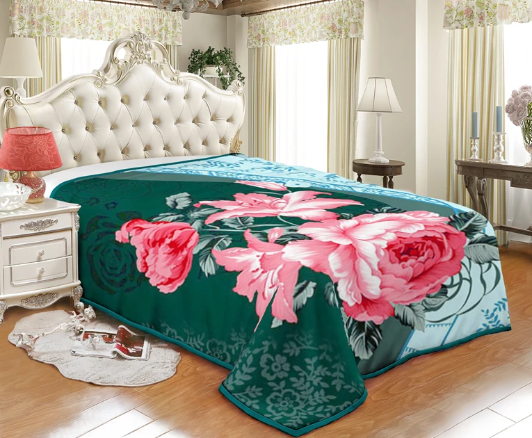 
100% polyester 4.5kg/5kg/5.5kg/6kg double ply one side embossed mora blanket for wedding 
