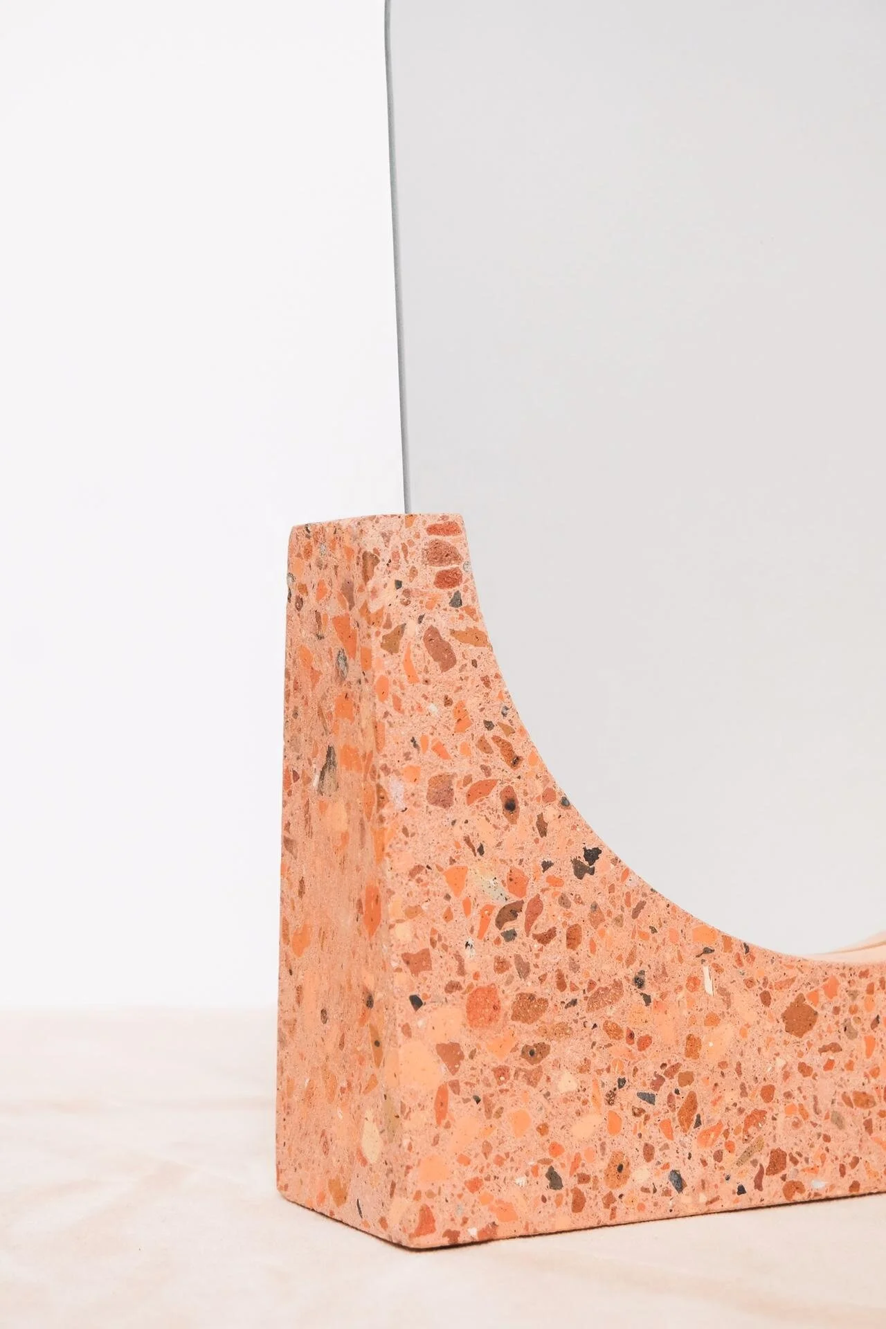 Jinghu Free Standing DIY Terrazzo Marble Cement Stone Tabletop Makeup Home Decorative Furniture Mirror