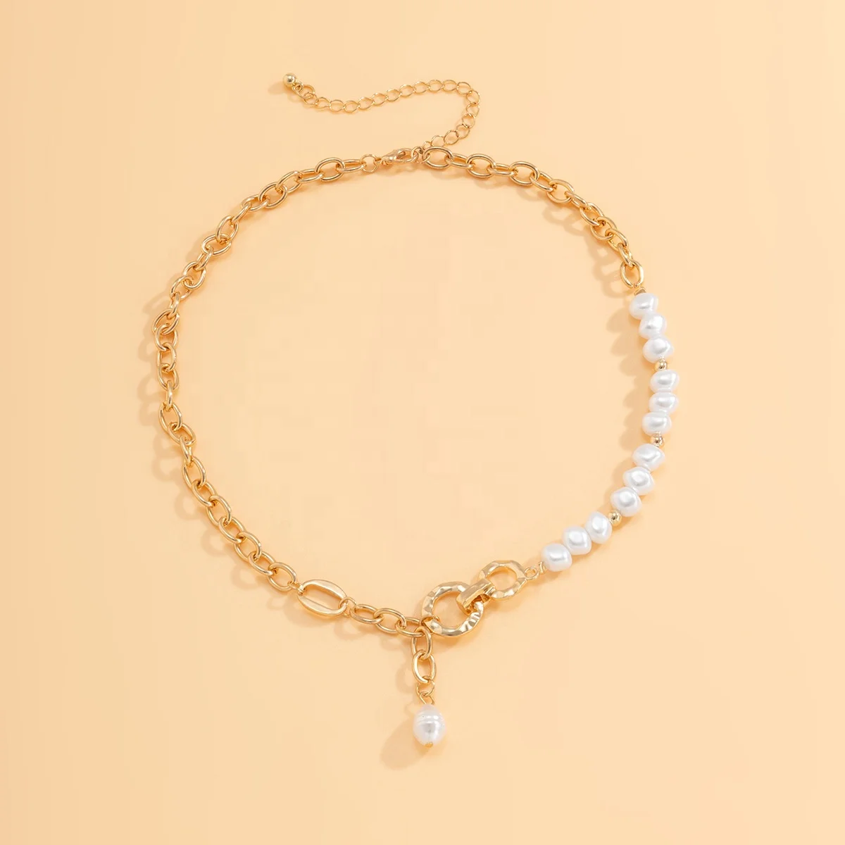 2023 Classic Paragraph Vintage Pearl Simple Necklace Female Temperament Round Bead Chain Necklace For Women
