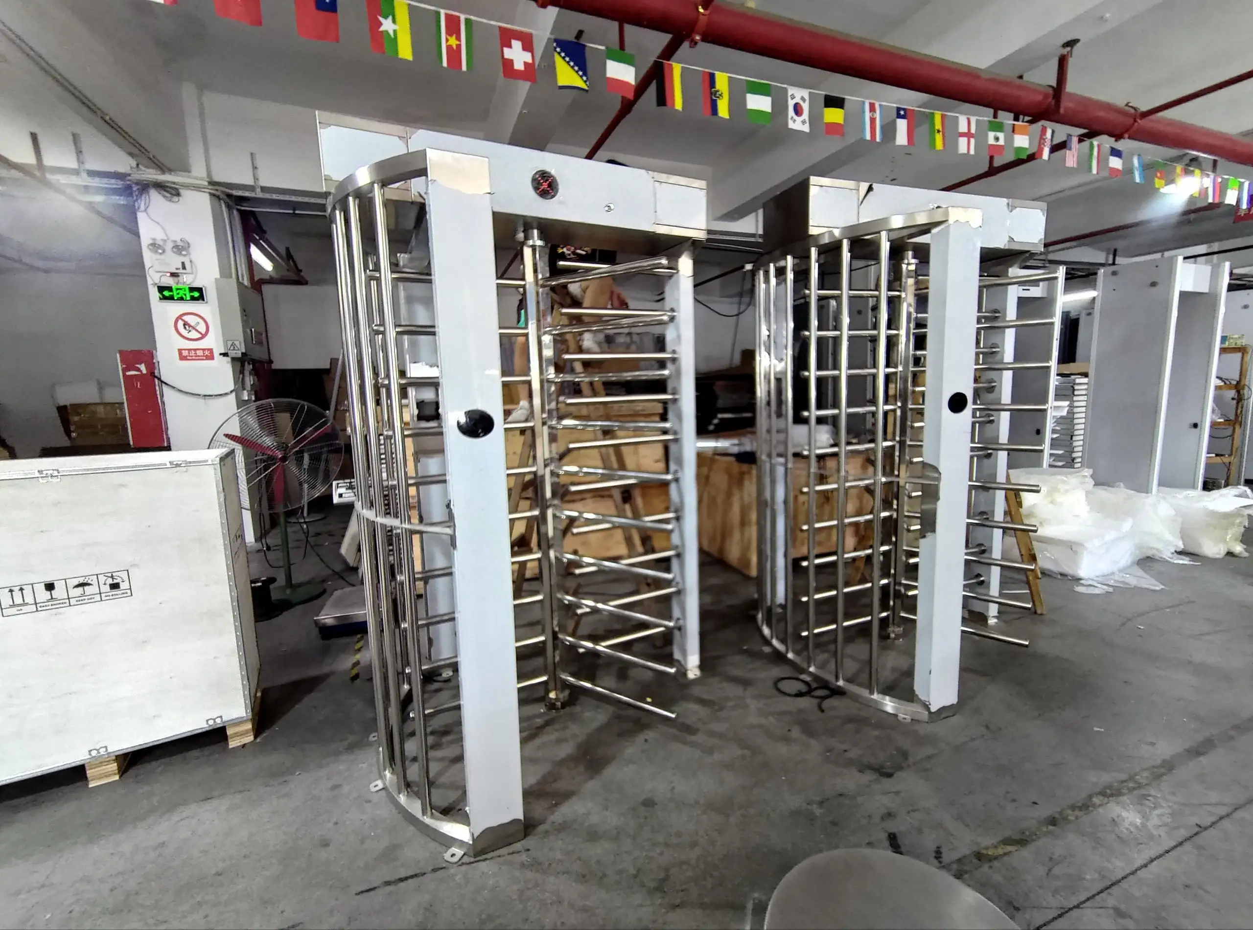 Тюрьма, пешеход, Qr-код доступа, полная высота, безопасный Rfid контроллер, высокоскоростной Однопроходный турникет