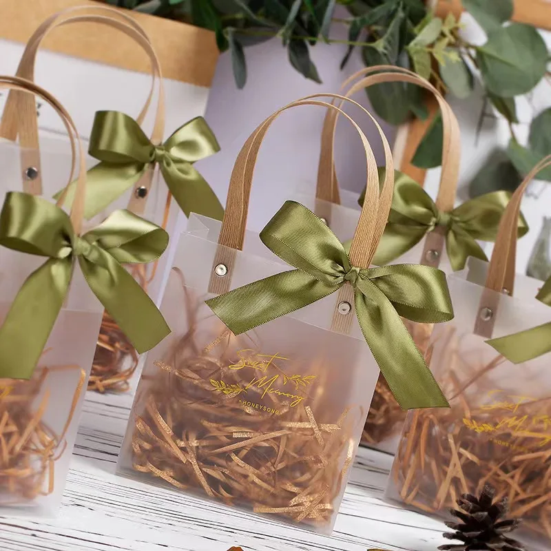 Wholesale Plastic Gift Bag Custom Logo Waterproof Plastic Bags For gift Party Wedding Birthday Bag