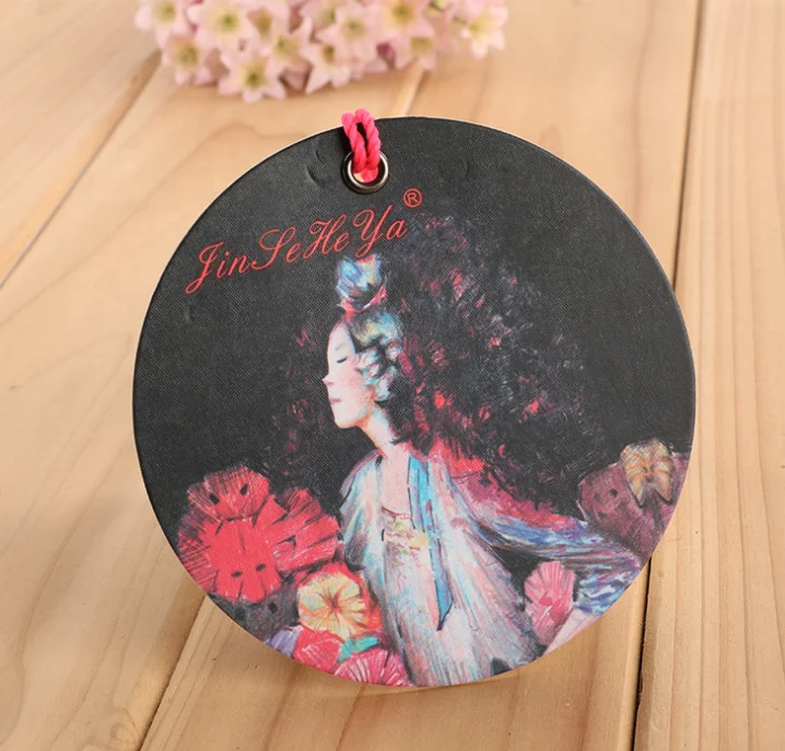 Garment Hangtag Labels Cdresses Tags with Rope Design Cublack Dressing Name Logo Paper Printed T Shirt with Jeans and Shoes 1pcs