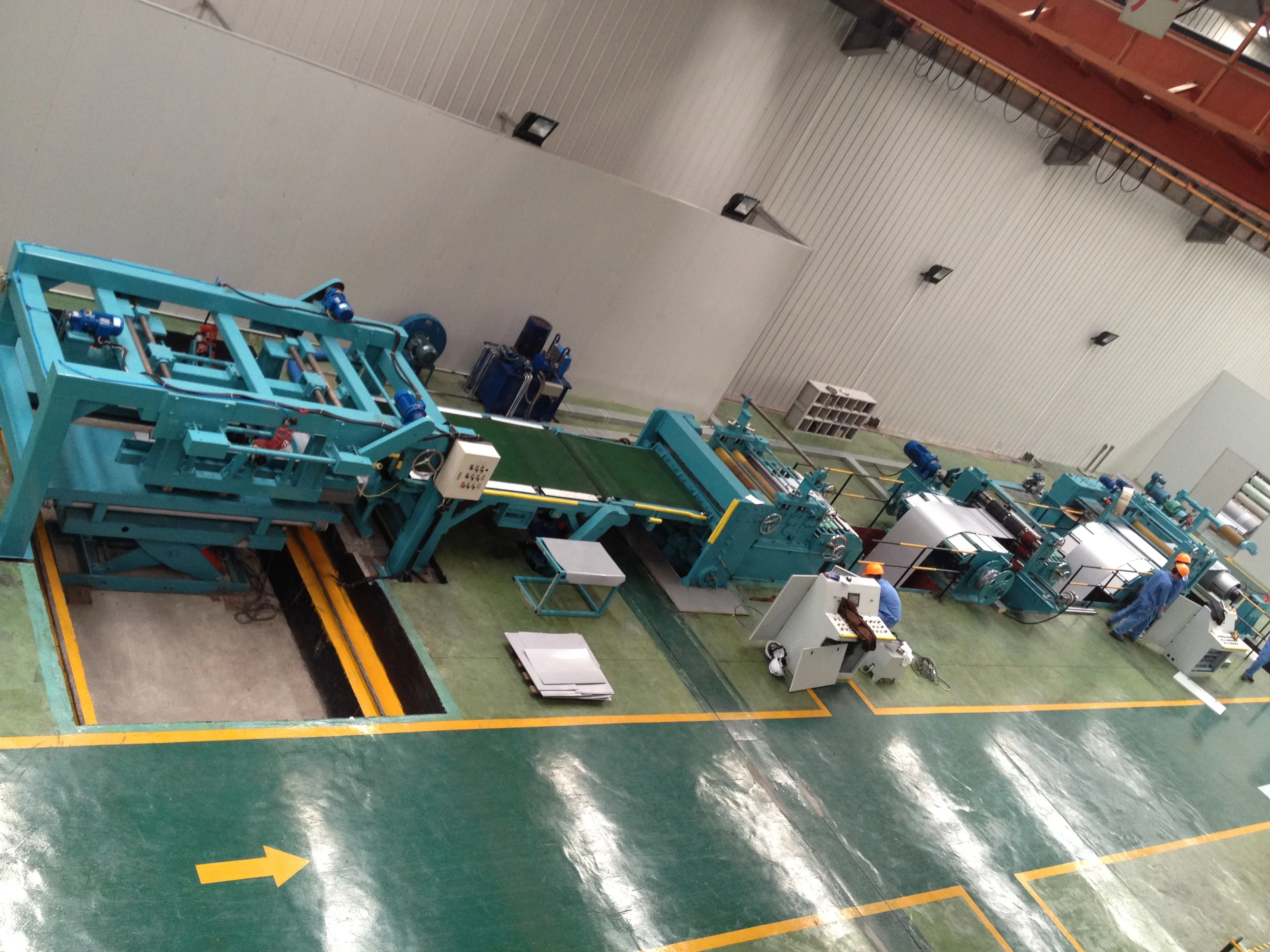 Стальная катушка для продольной резки и резки по длине линии