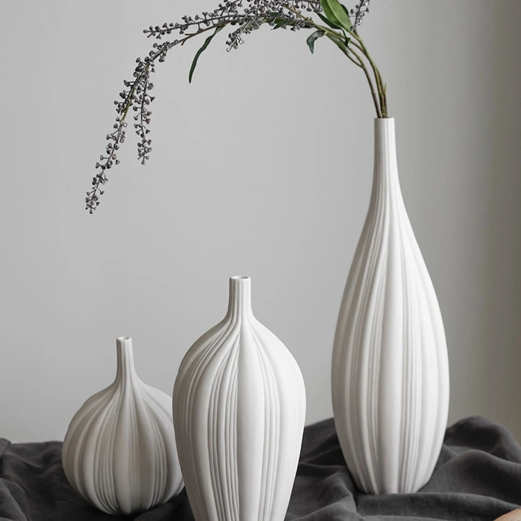 New Modern Matte Matte Creative White Ceramic Porcelain Flower Vases Wholesale Ceramic Nordic Floor Vase For Home Decor