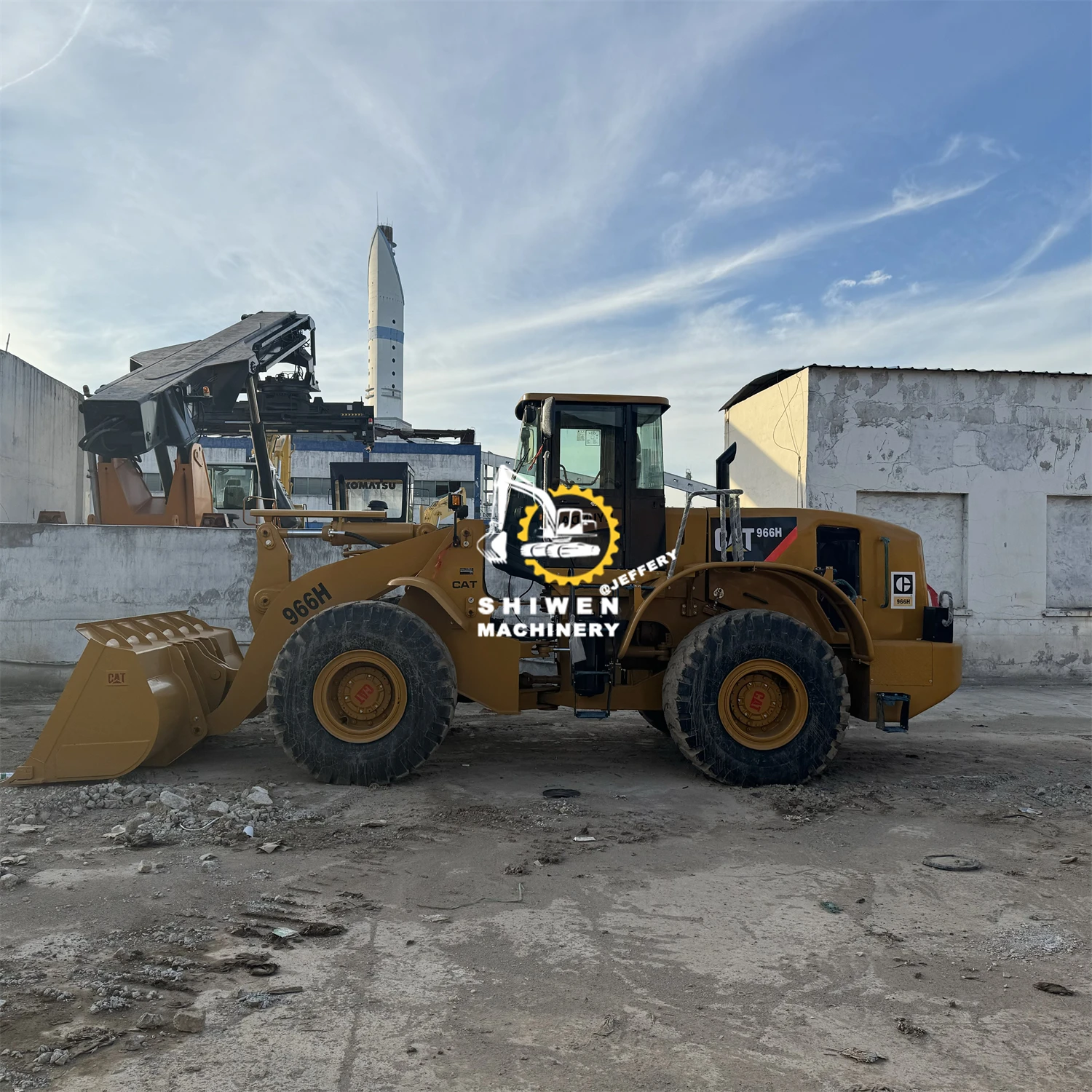 High operating efficiency original used heavy loader cat966h,selling in large quantities at low price 966 950 in Shanghai