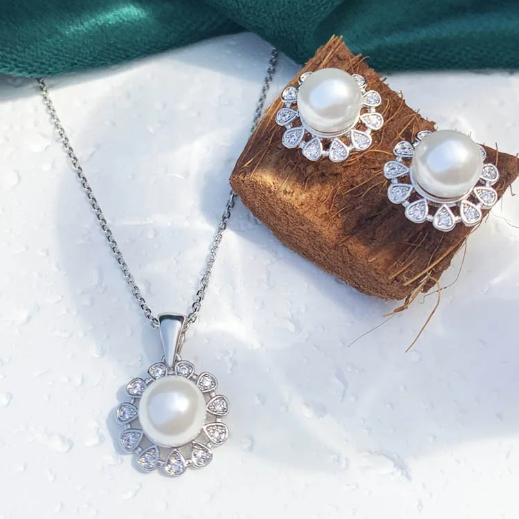 Light Luxury Fine Jewelry Natural Freshwater Pearl 925 Sterling Silver Pendants Wholesale Factory Price for Women Gift Wedding