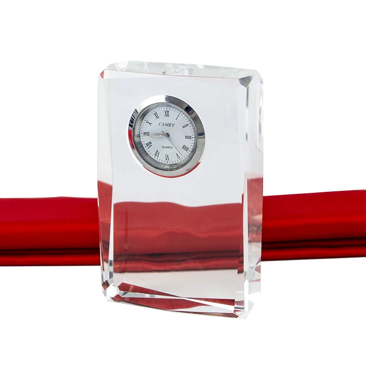 Cheap Mini Heart Crystal Glass Table Clock Stand Promotional Custom 3d Laser Engraved logo Souvenirs