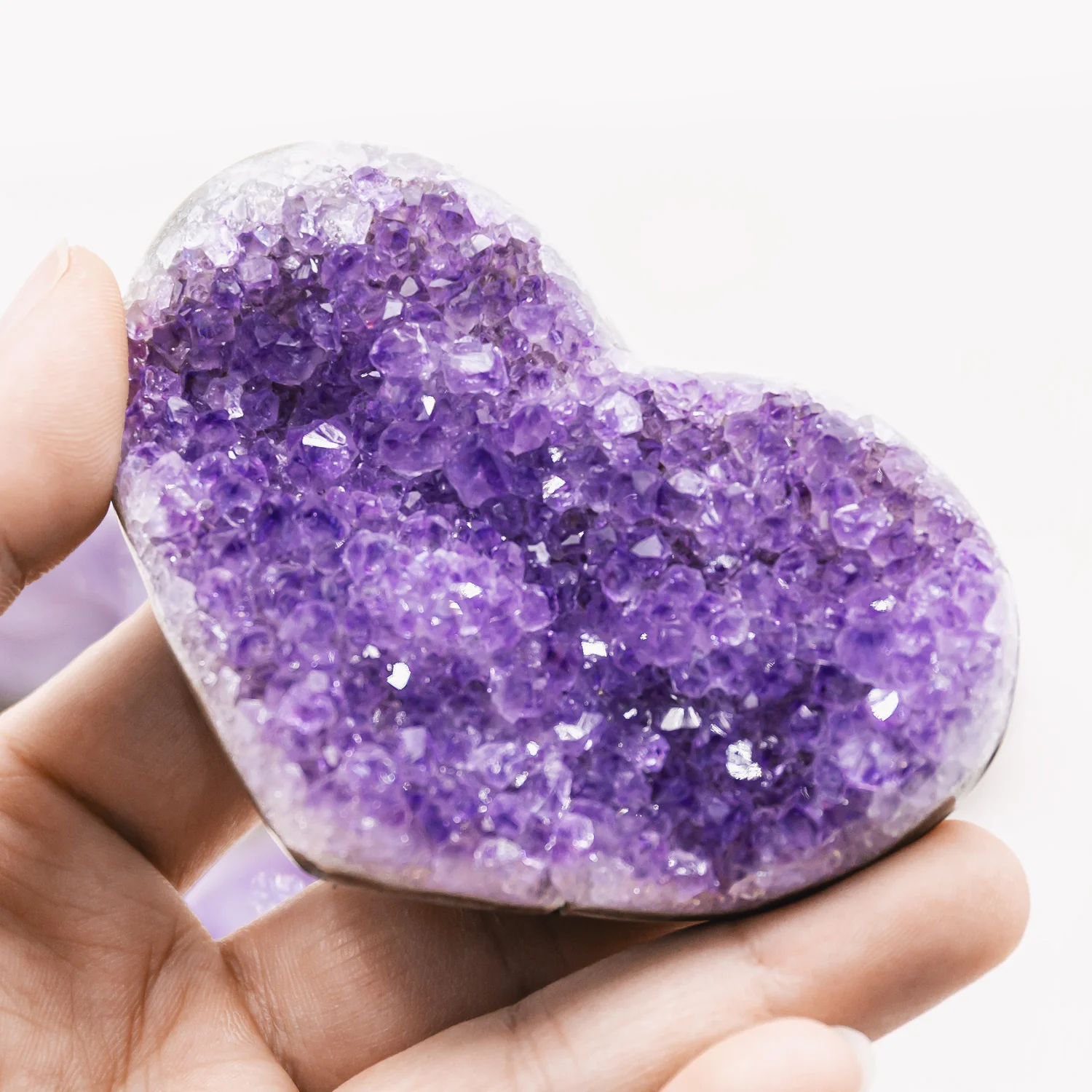 Wholesale high quality natural gemstone amethyst heart cluster crystal geode for fengshui decoration