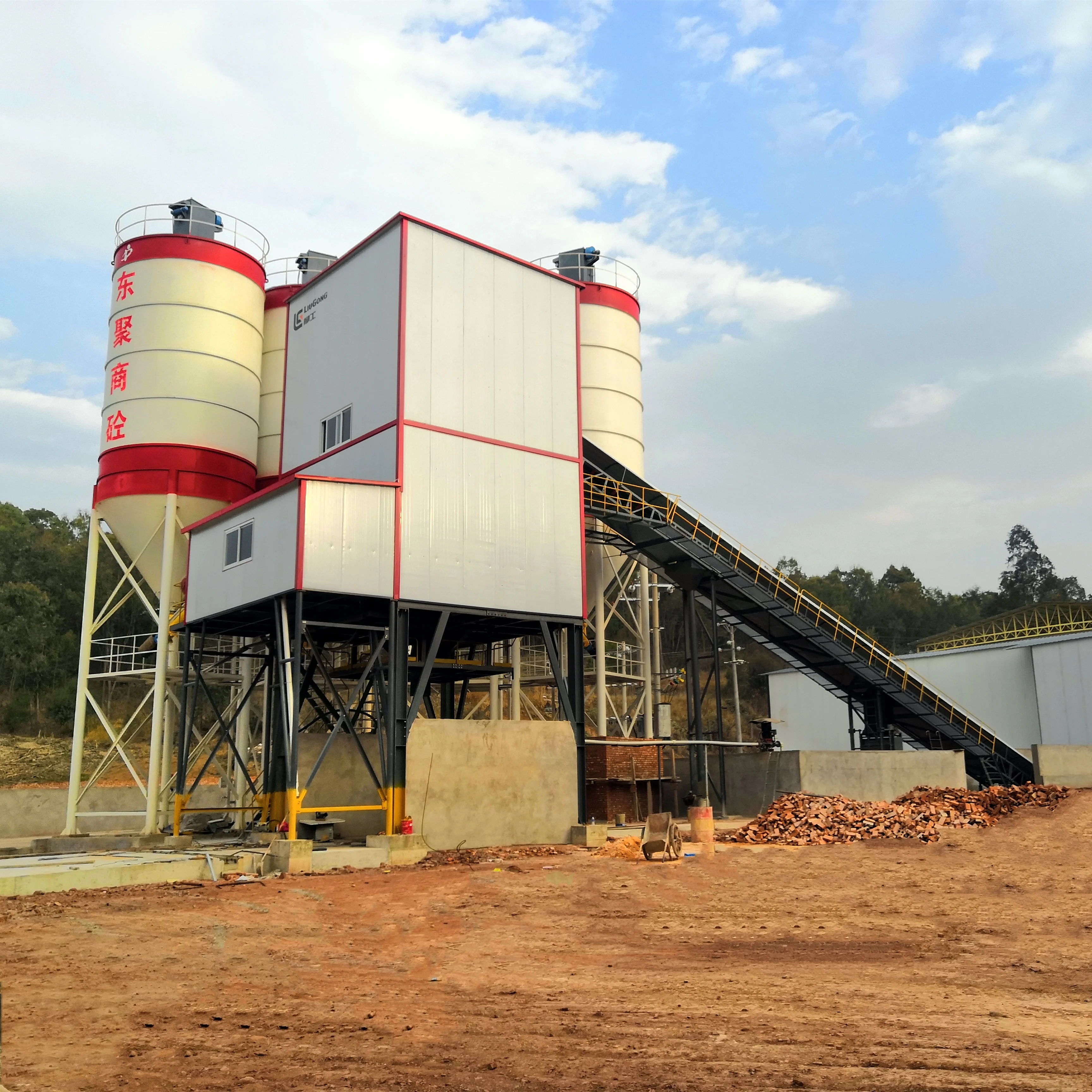 China New High Quality Five years warranty automatic control 180 cubic meters/hour concrete batching plant for selling