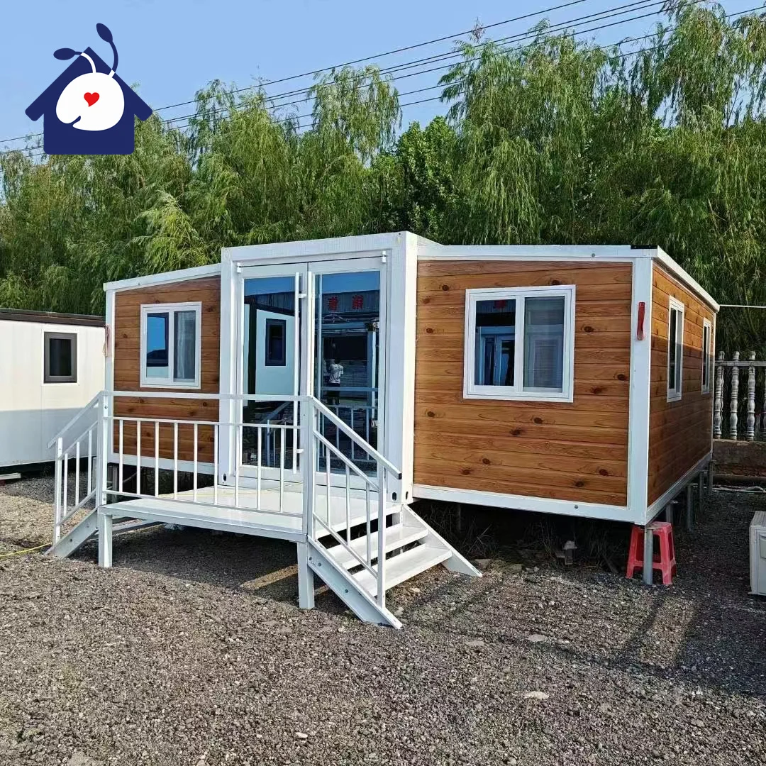 Cheap 2 4 bedroom 4 bathroom foldable homes expandable container house  prefabricated smart movable house assembled