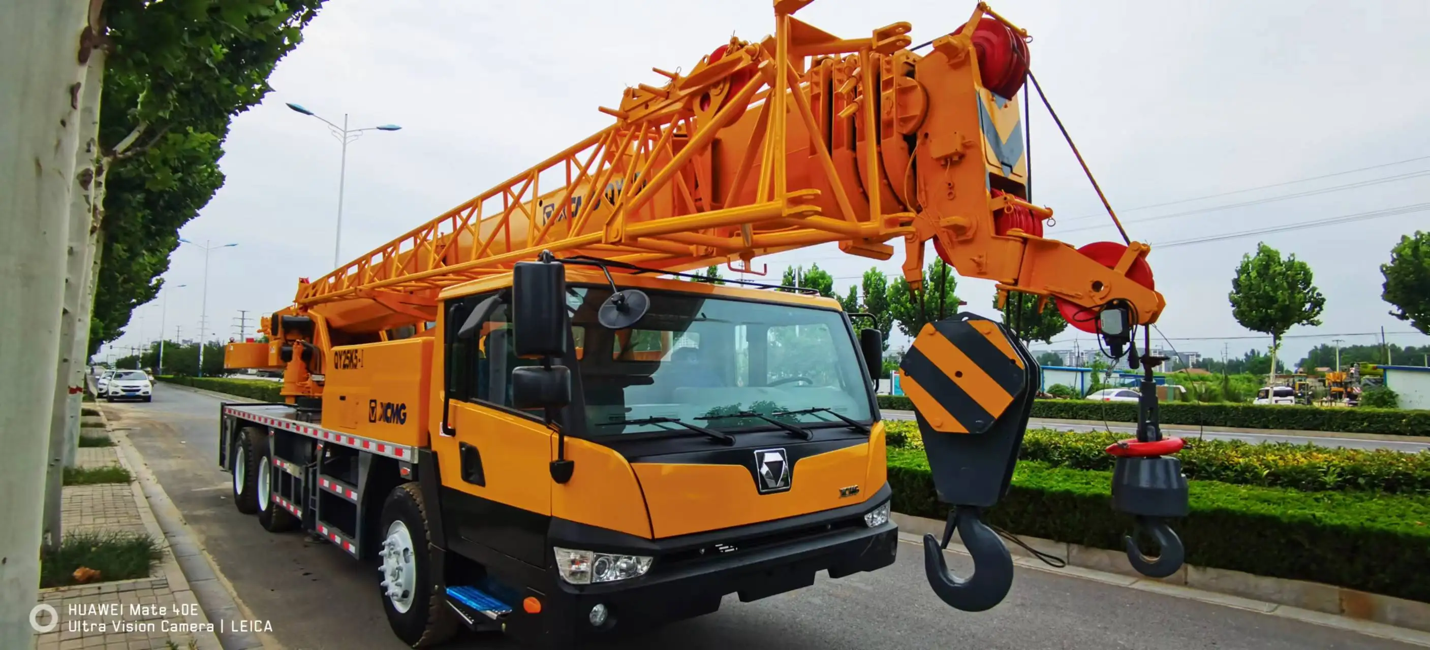used QY 50 , QY70  QY100, Crane truck  70 tons  62 meters in good conditions for sale