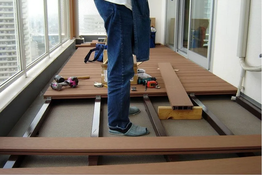 Outdoor wood composite decking waterproof flooring