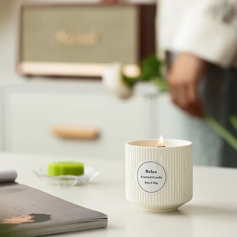 Private Label Handmade Soybean Wax Wood Core Meteor Pattern Cup Candle Smokeless Scented Candle