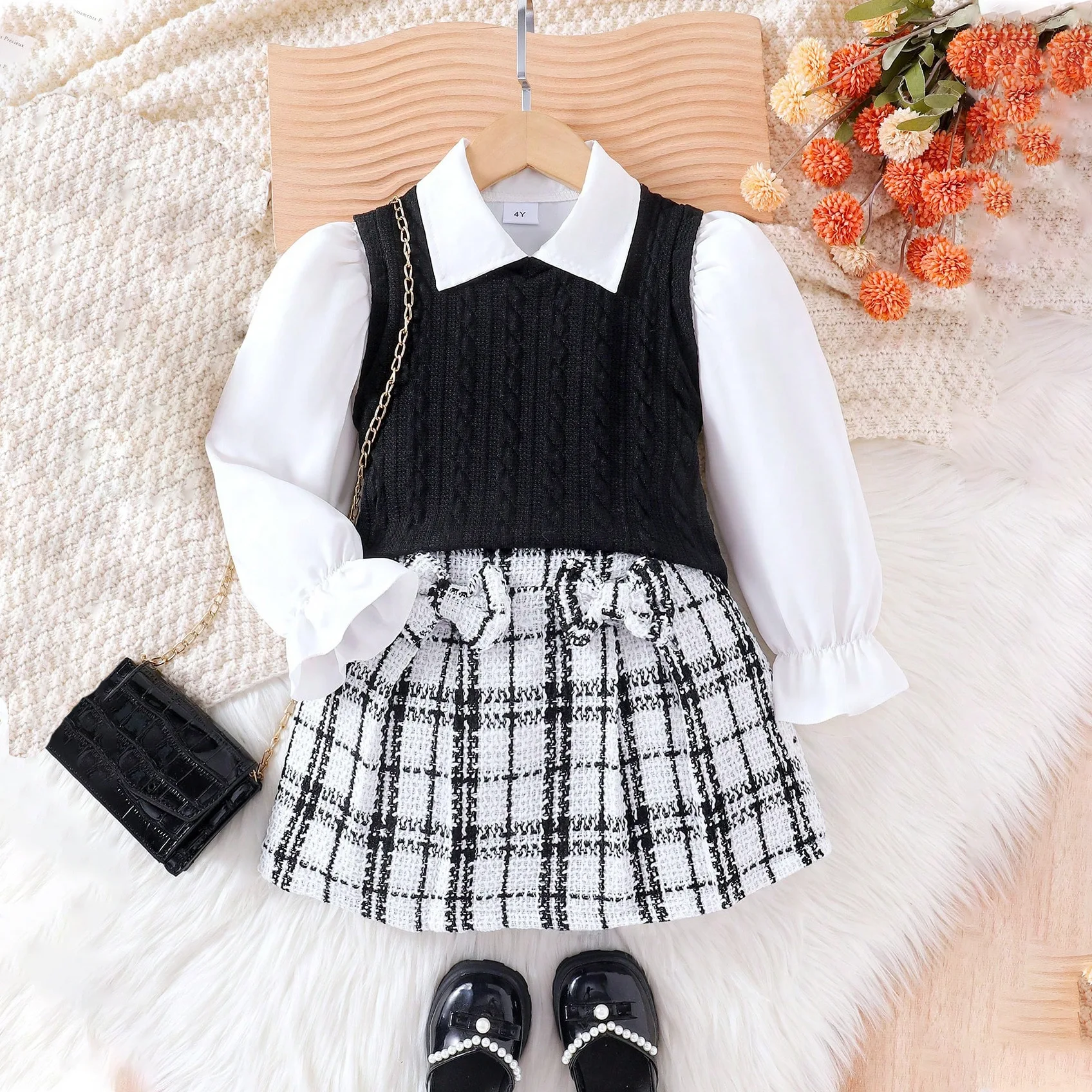 European and American autumn and winter new girls lace lapel shirt + sweater vest + small  style skirt