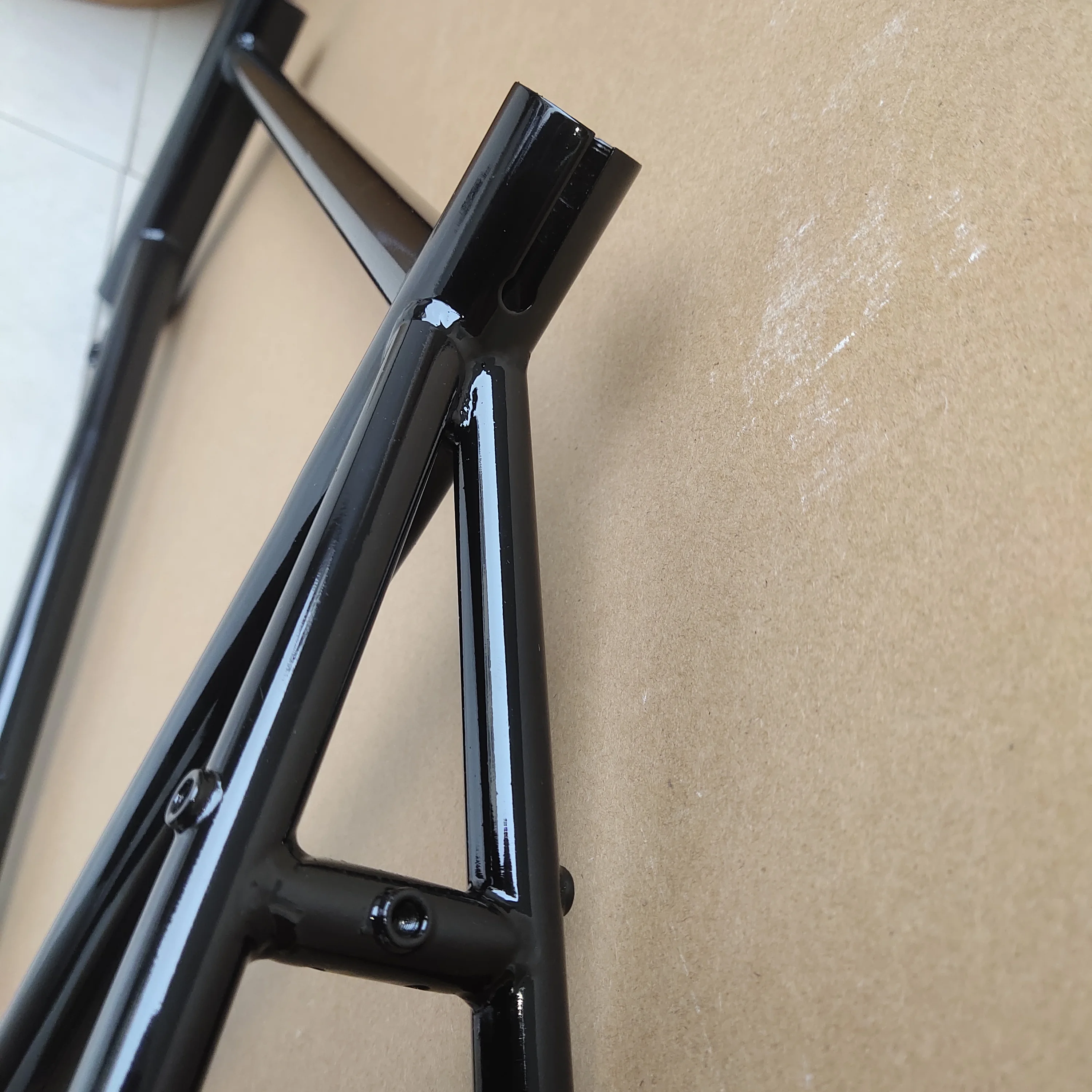 The latest carbon black 700c 4130 Alloy CRMO Steel frame with fork for assembling road bikes  or city bikes