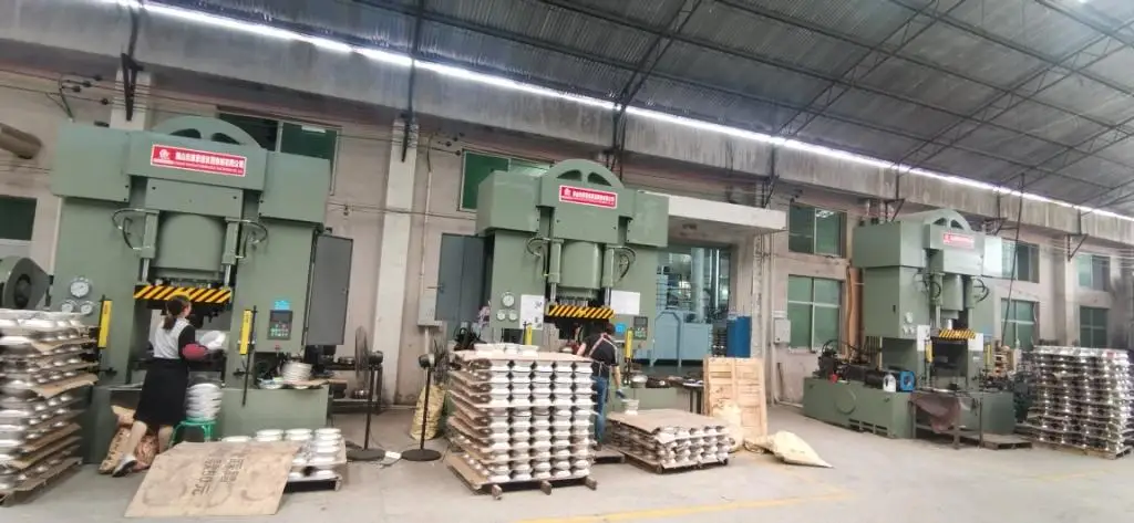 Cheap Price 3000T hydraulic press machine for cookware induction plate for easy installation