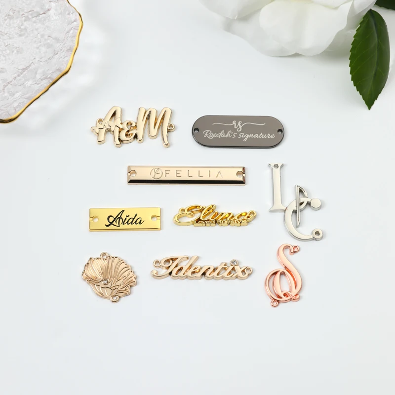 Custom 3d Plate Engraved Shoes Bag Design Tags Letters metal name tags Handbag Metal Label Brand Metal Logo For Handbags Purses