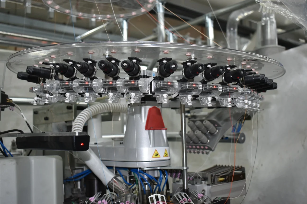 7F 3.75  fully automatic socks knitting machine