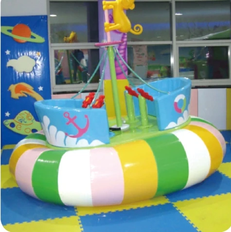 2016 Cool summer water bed for indoor room uesd kids jumping water bed play indoor soft playground QX-103C