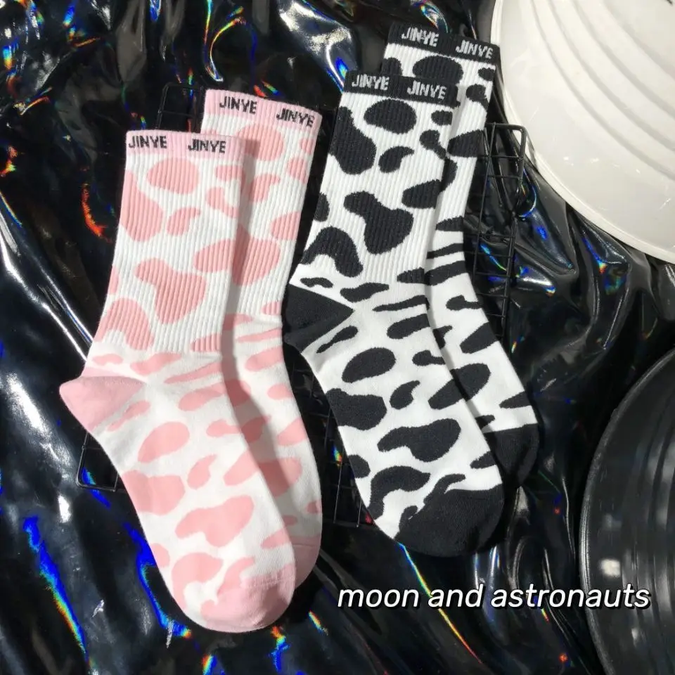 
Wholesale INS Wind Cow Socks Print Make Your Own Logo Design Print Woman Designer Socks 
