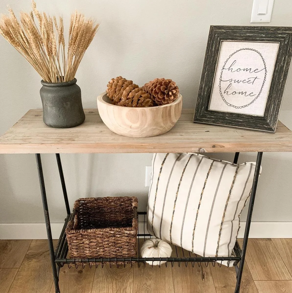 
Wholesale farmhouse decoration rustic decor wooden crafts and handy craft bowl/Custom miniature wood crafts 