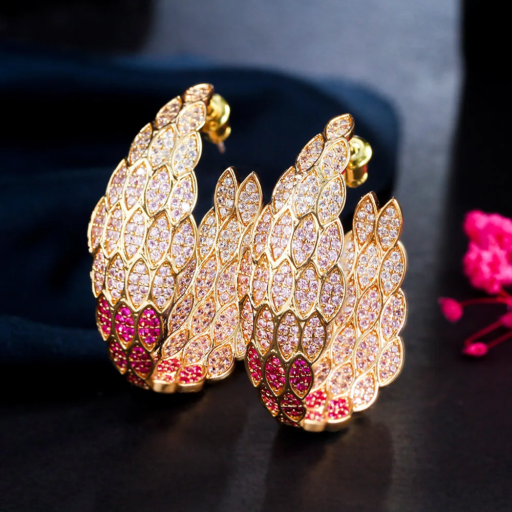 Double Side Brass Moon Shaped CZ Pave Gold Color Chunky Feather Round Big Stud Hoop Earrings for Women Party Jewelry