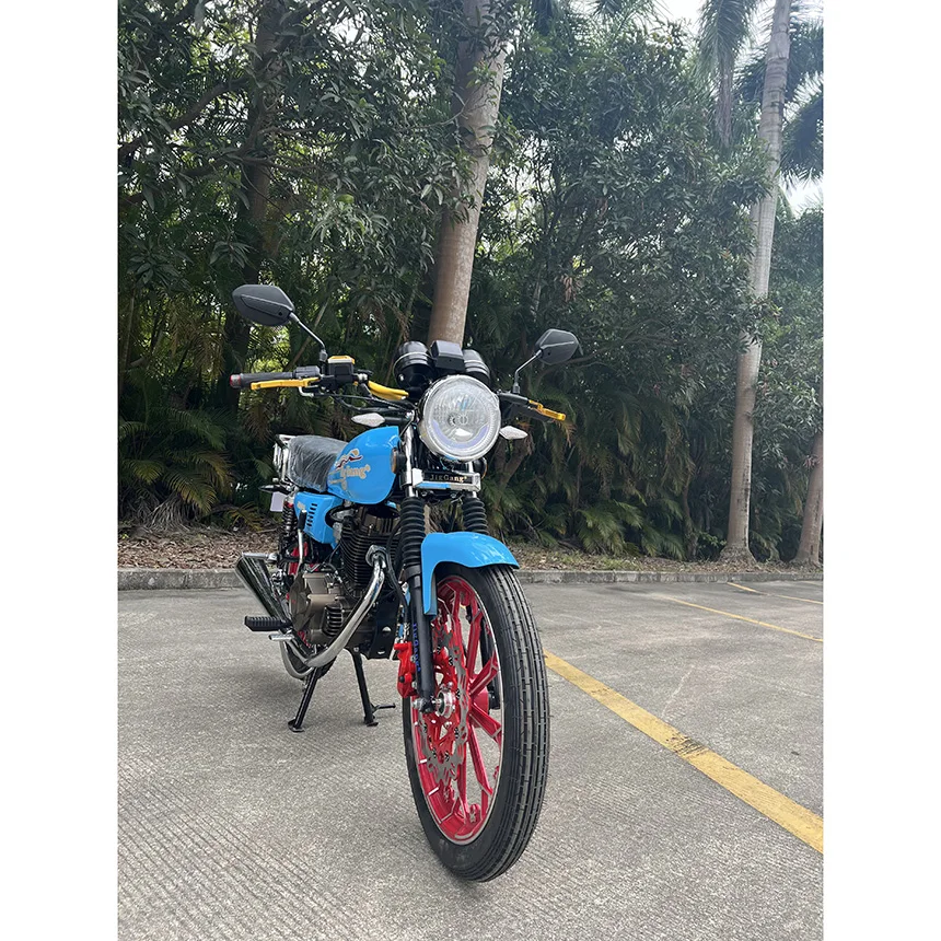 South America CG150 CG200 gasoline motorcycle with high condition,we can make DIY CG model