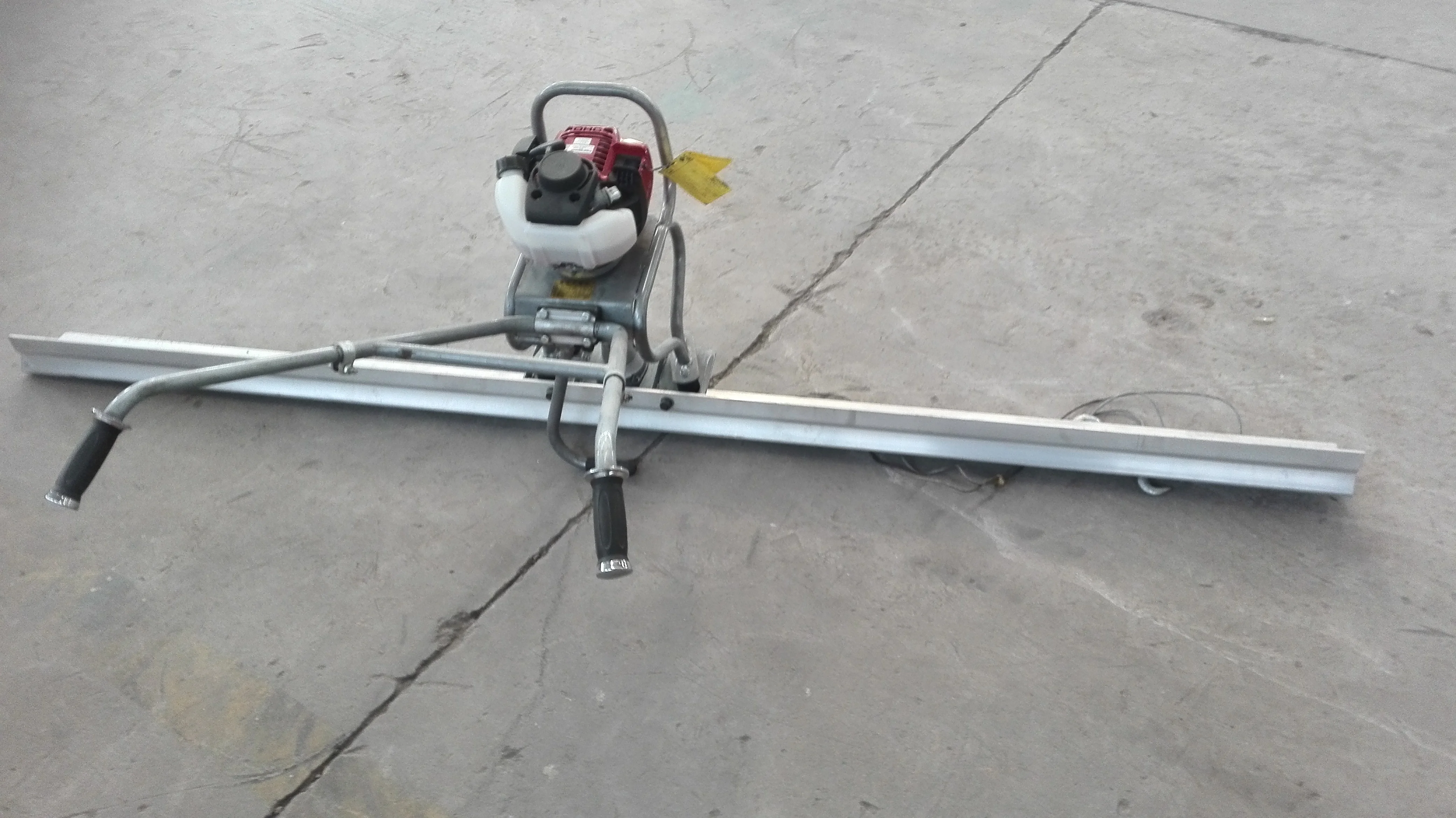 Concrete Screed Vibratory Ruler Petrol Engine Amplitude Frequency Flexible Hose Vibrating-level Ruler