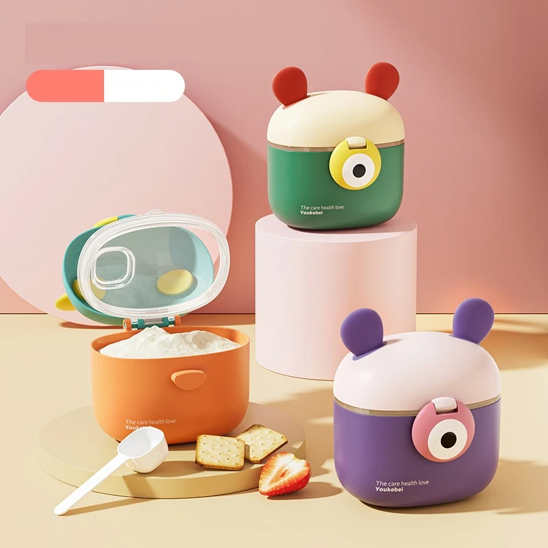 Wholesale 240g BPA-Free Plastic Milk Powder Storage Container Small Baby Food Dispenser Box with Handle for Newborns
