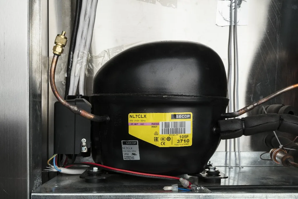 Roundfin Morgue Refrigerator Equipment 3 Corpses Medical Body Freezer Mortuary Refrigerator