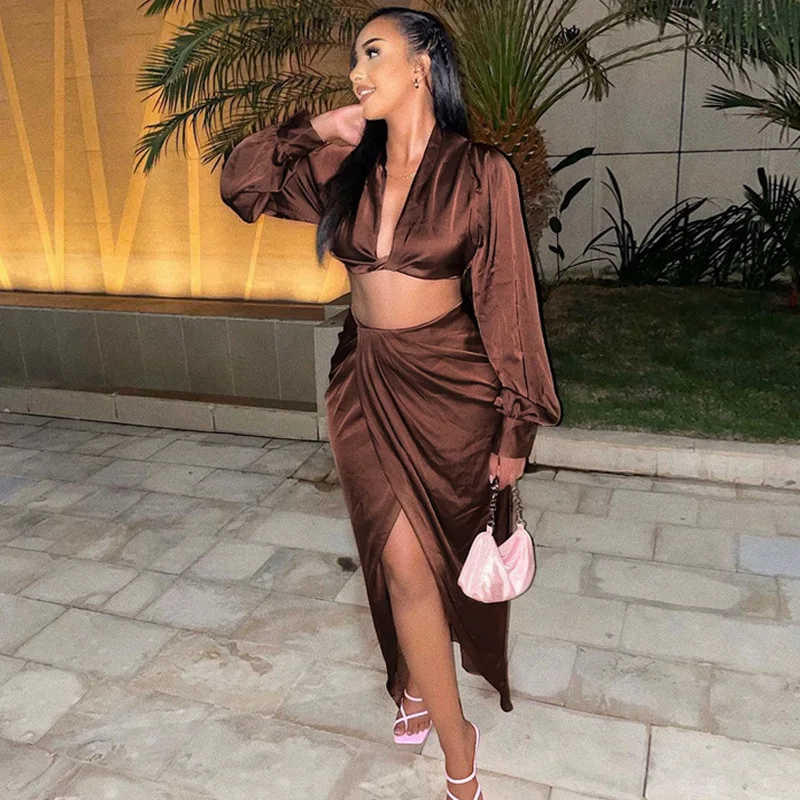 Женский костюм с плиссированной юбкой, Свободный Топ с глубоким V-образным вырезом и длинным рукавом, осень 2021