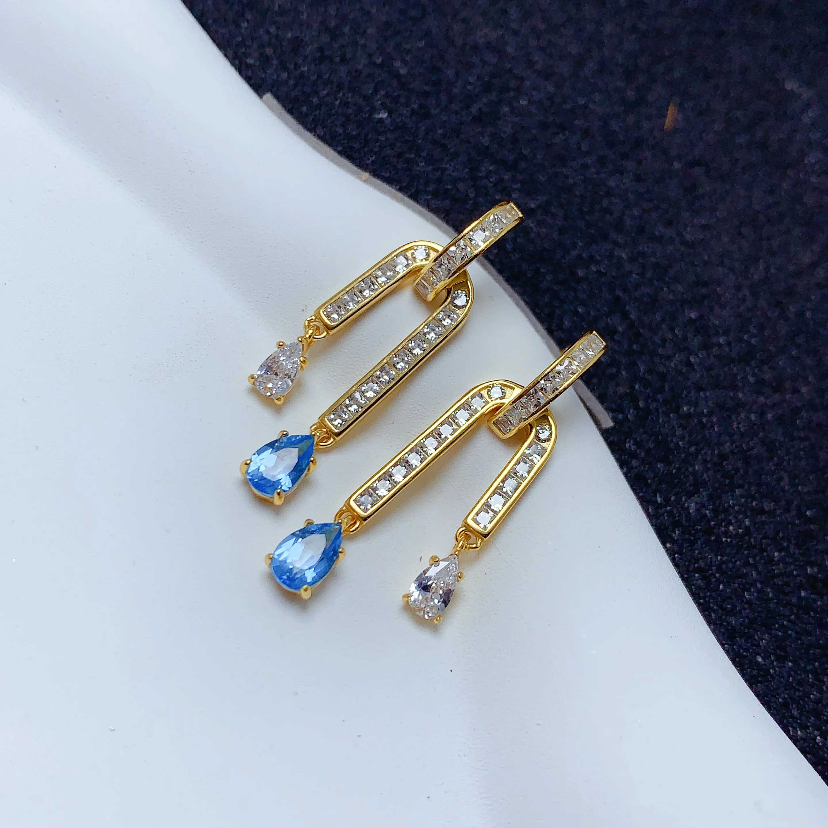 Low MOQ Feather Butterfly 925 Silver Natural Topaz Drop Designs Display Stand Jewelry For Women
