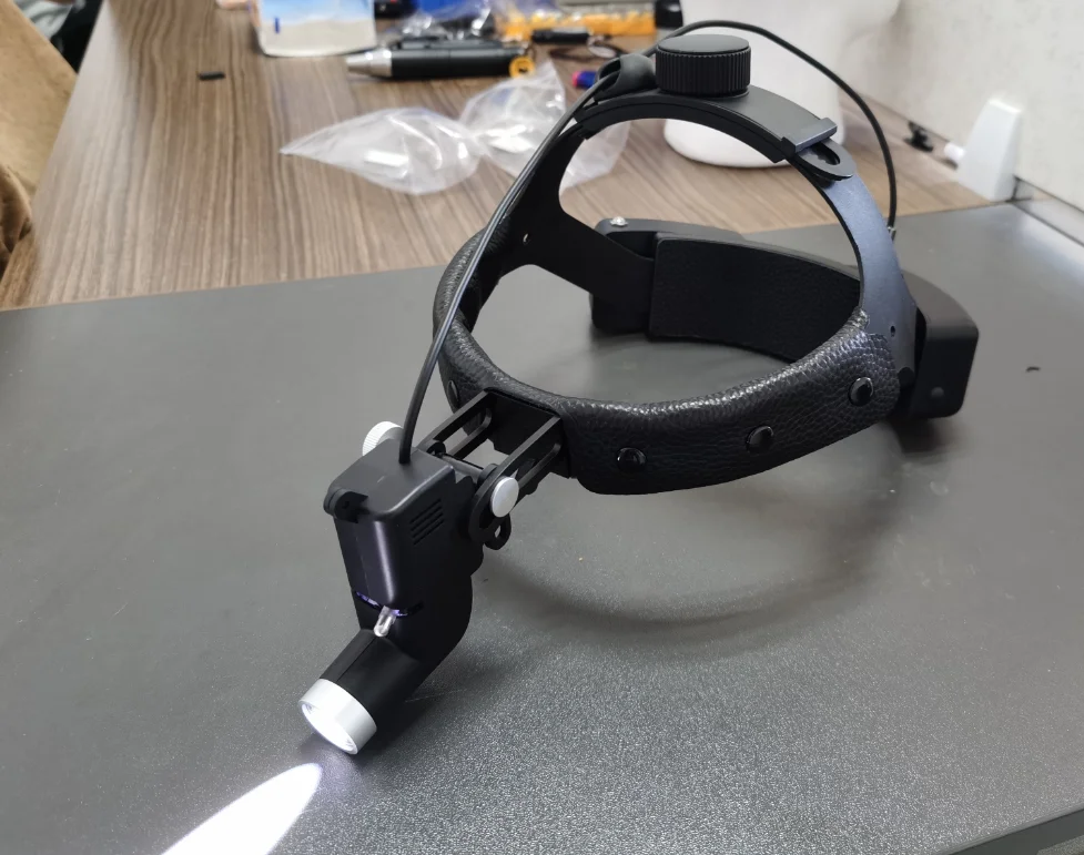 Single battery KS-W02 5W / General Surgery Examination Dental ENT Gynecology / Wireless LED Surgical Headlight