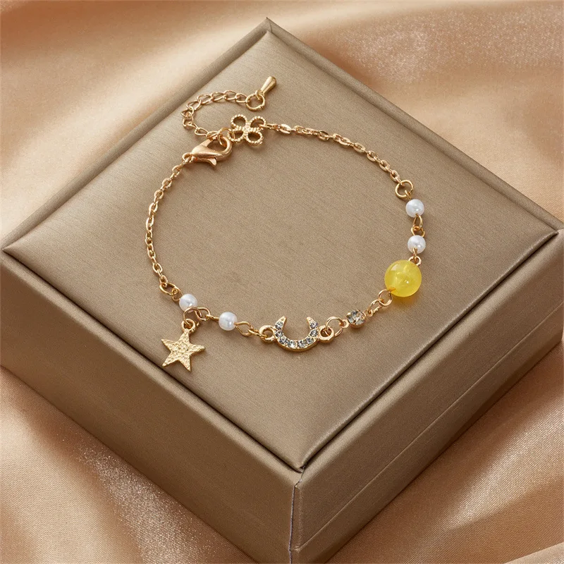 Hot Selling Moon And Star Charm Bracelet Girls Fine Pearl Beads Chain Full Diamond Moon Star Bracelet For Women Jewelry