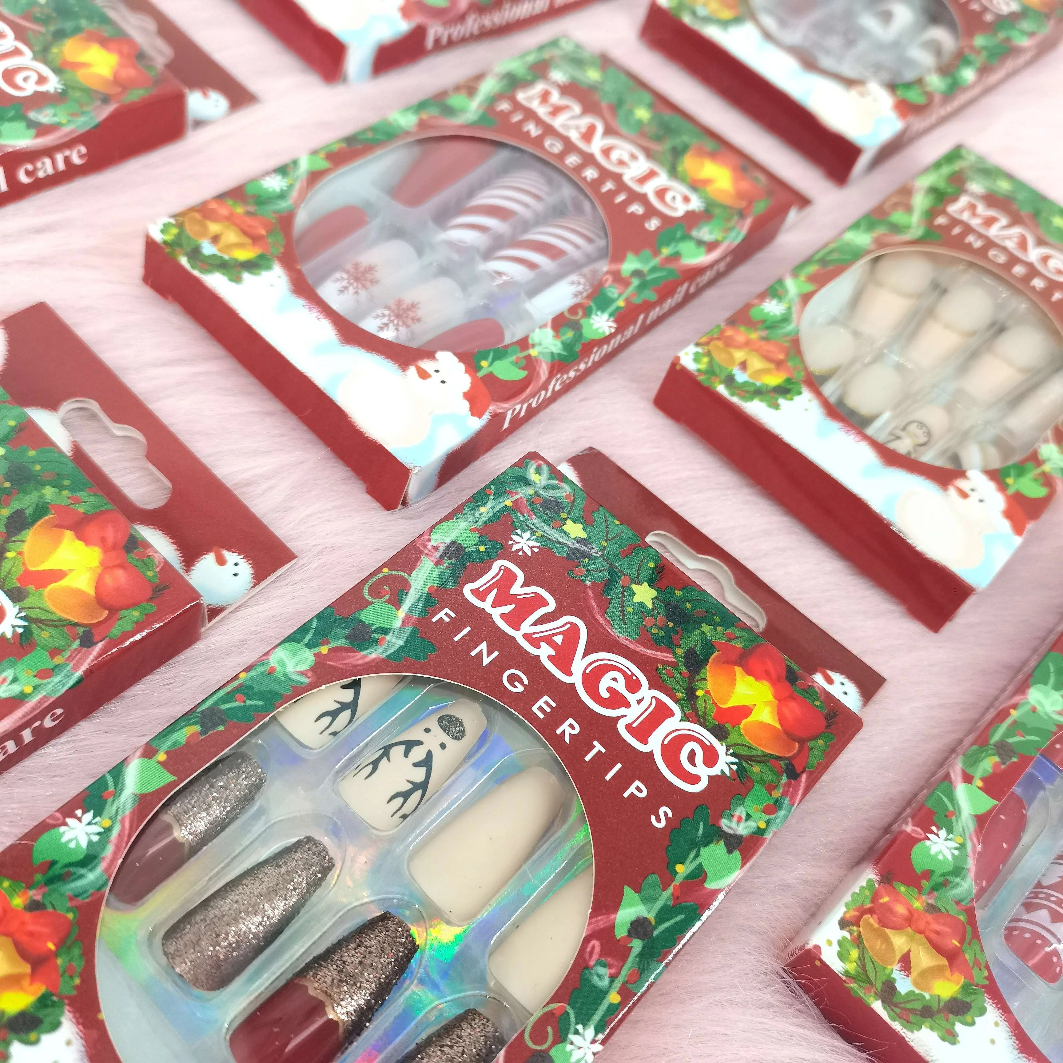 2022 Hot Sale Artificial Fingernails Customized Logo Packaging Long Coffin Almond  Christmas Design Press On Nails Tips