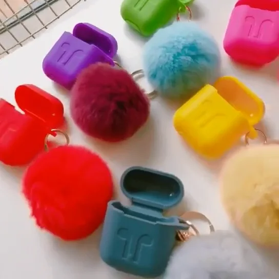  Брелок для airpods силиконовый чехол с буффами помпоном из лисьего меха воздушной капсулы женский меховой
