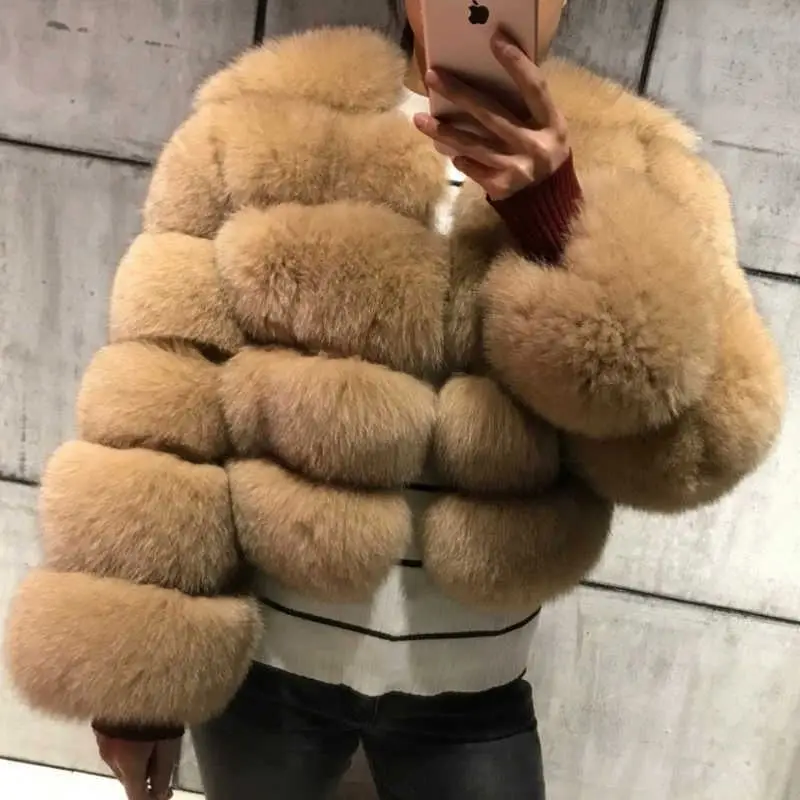in Stock Female Coat Man-Made Artificial Rabbit Fur Full-Length Woolen Jacket with Short Sleeves Dyed Print Pattern