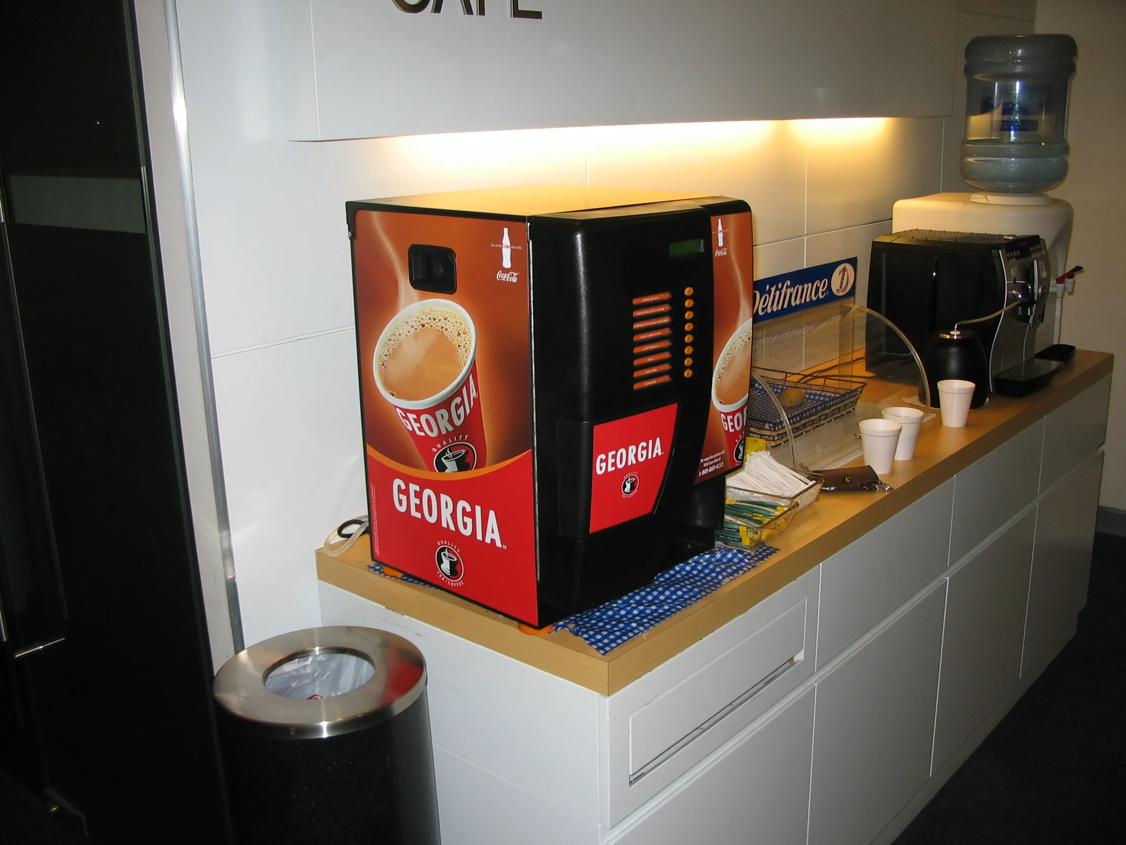 Economical Commercial Coffee Vending machine