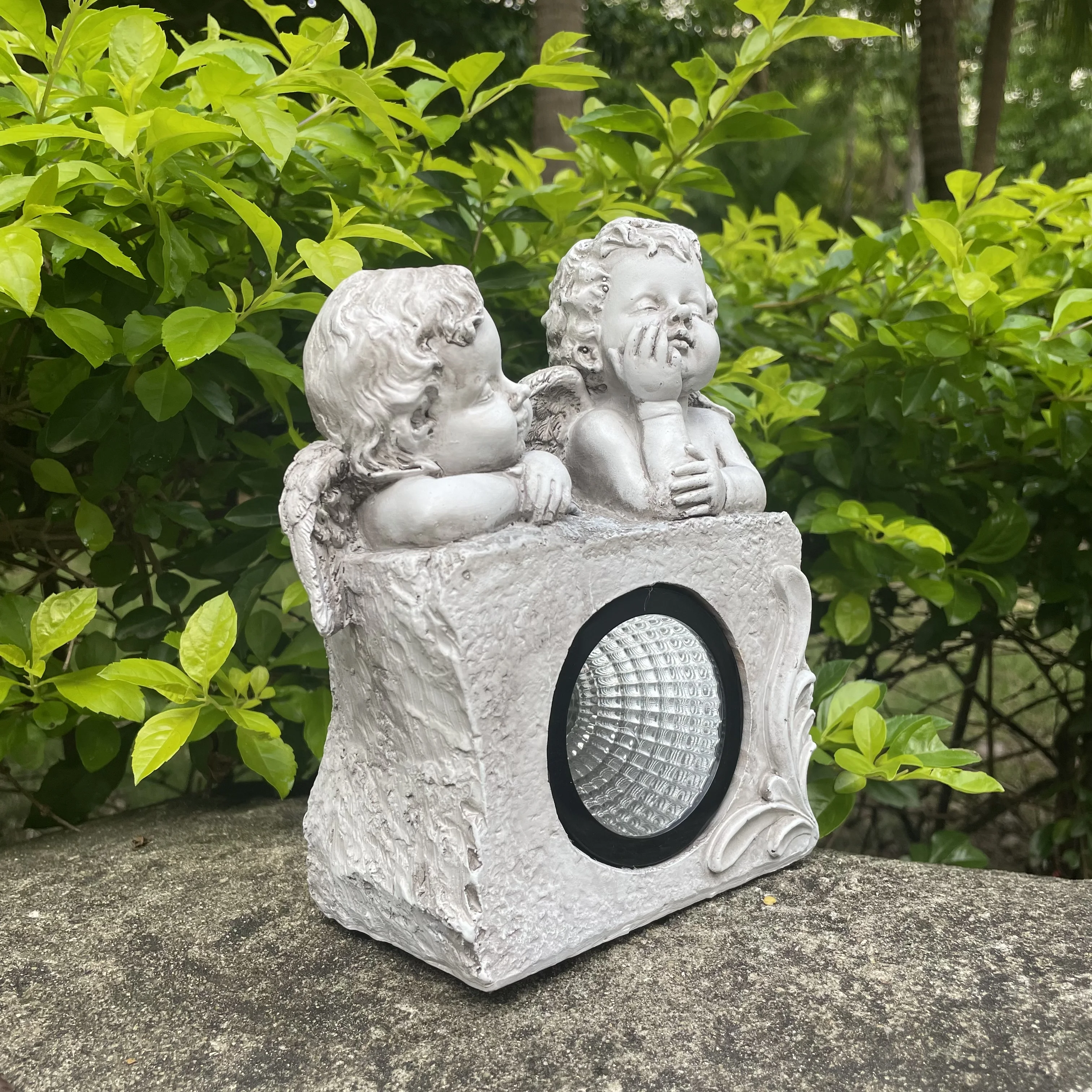 Polyresin Decoration Two Cute Angels Solar Led Outdoor