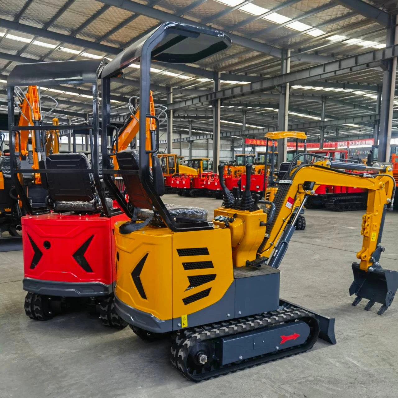 Japan engine approved small excavator 1.8 ton 2 ton 2.5 ton mini crawler excavator with hydraulic thumb