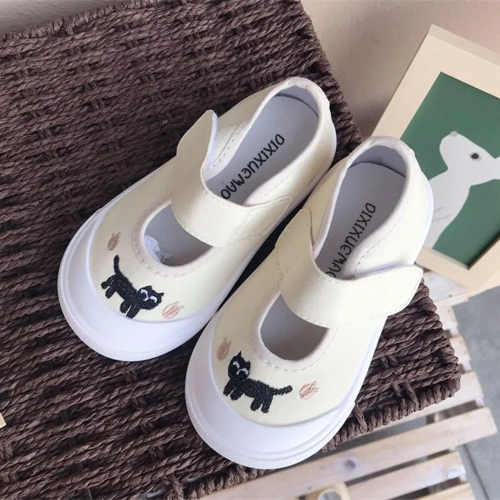 New Arrival Children Canvas Shoes Girl Fashion Cartoon Casual Sneaker