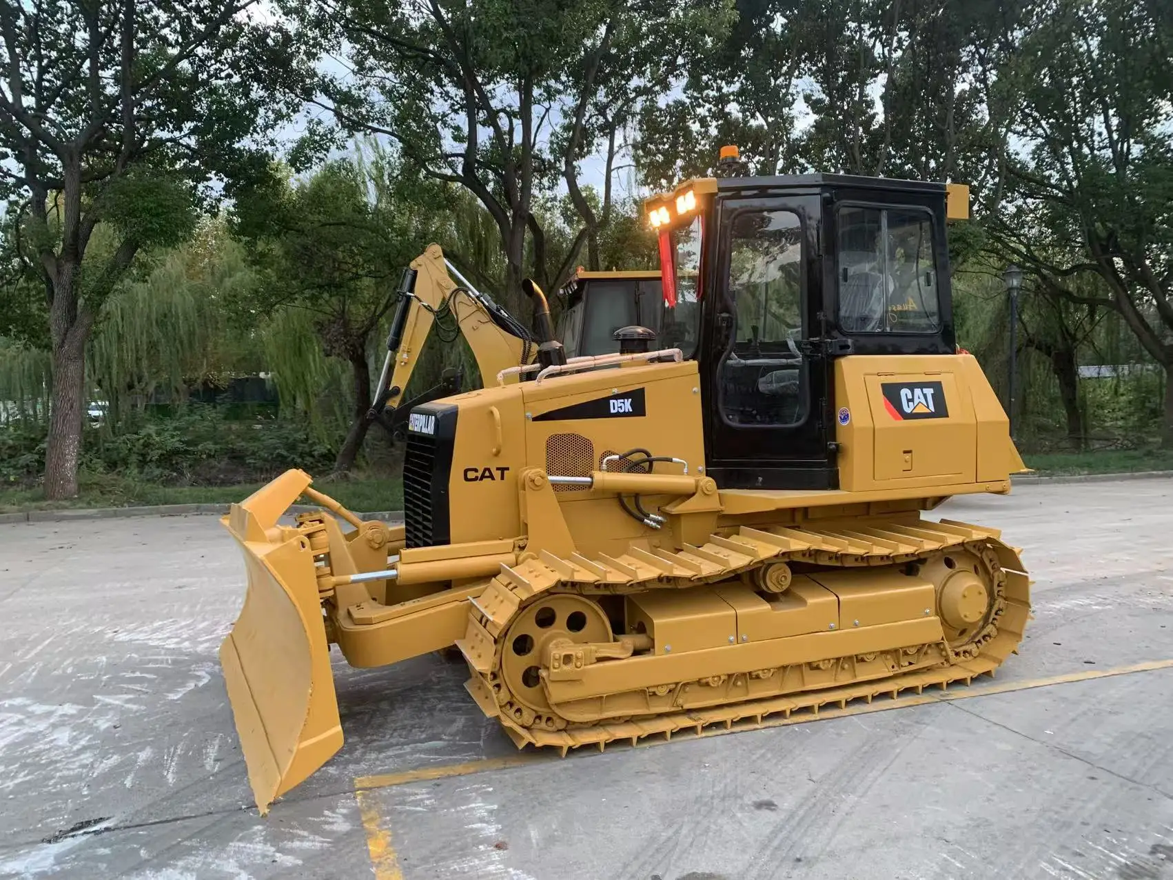 Used Good Machine Widely use Good condition equipments for sale all original Used Second Hand Caterpillar D5K Bulldozer for Sale