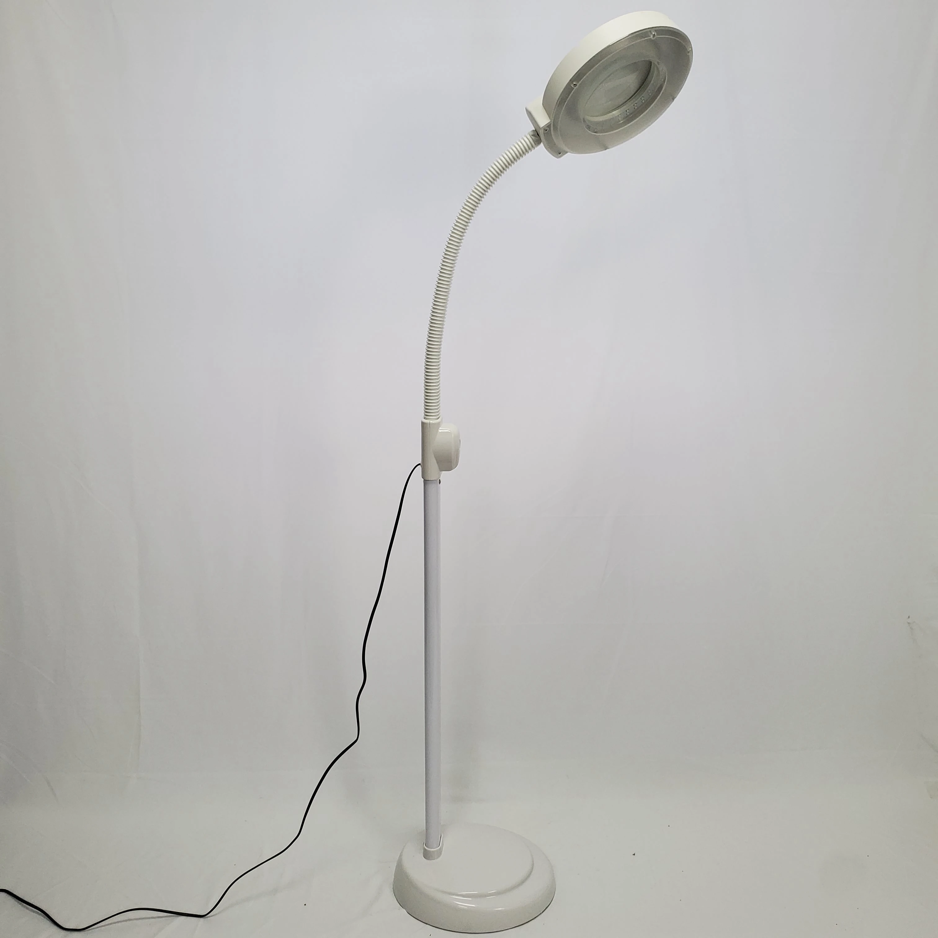 Not Reflective Not Dazzling Magnifying Glass Led Light For Electronic Product Repair